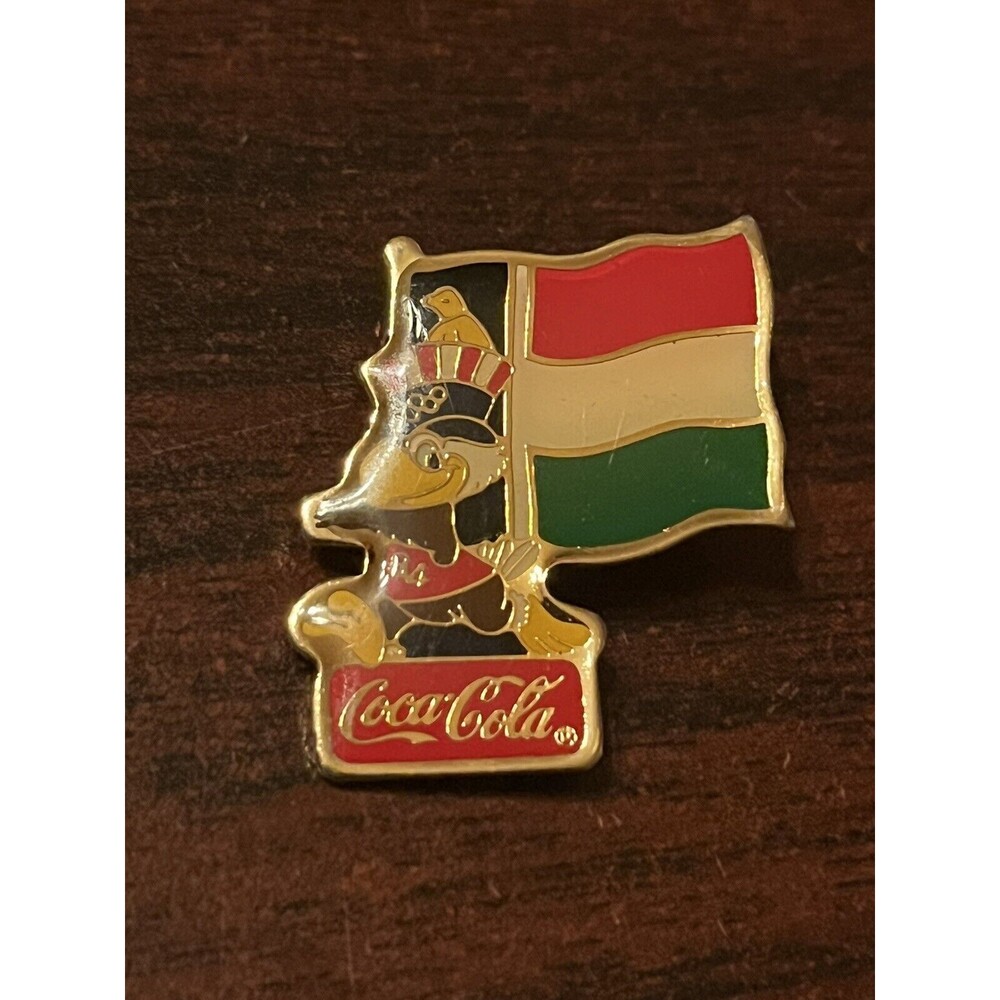 Vintage 1984 Los Angeles Olympics Coca Cola Sam‎ Eagle Zimbabwe Flag Lapel Pin